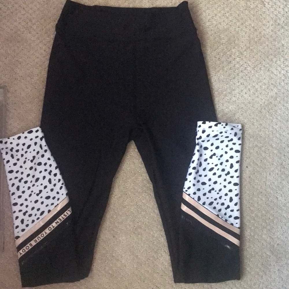 Sarah’s Day x White Fox Boutique Leggings